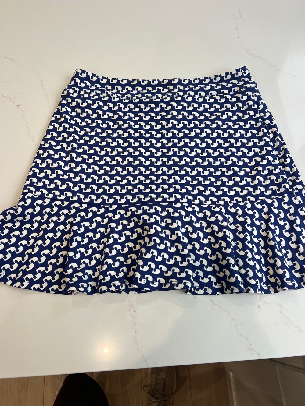Navy & White Geometric Ruffle Mini Skirt sport skirt